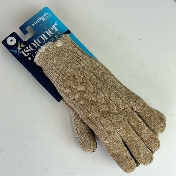 NWT Isotoner Signature Women’s Winter Gloves - Picture 1 of 3